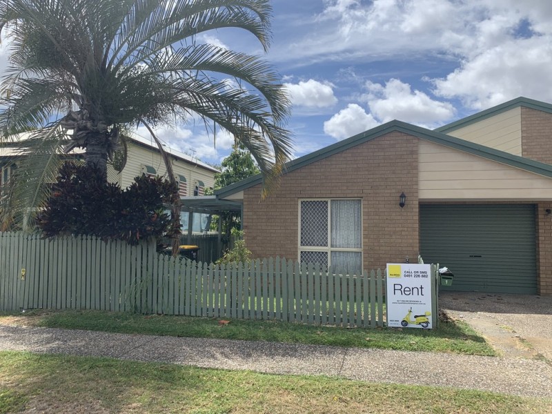 1/143 Denham Street, Allenstown QLD 4700