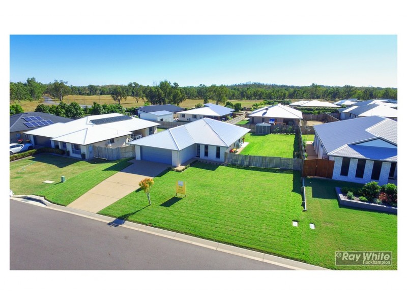 10 New Haven Way, Parkhurst QLD 4702