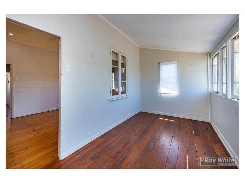 17 Mckelligett Street, Wandal QLD 4700