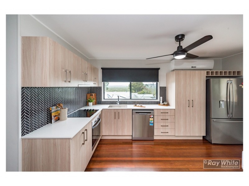 44 Poplar Street, Cooee Bay QLD 4703