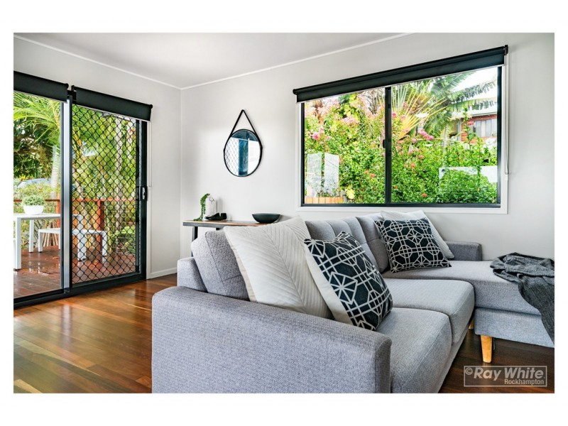 44 Poplar Street, Cooee Bay QLD 4703