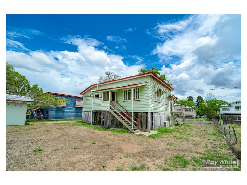 69 Livingstone Street, Berserker QLD 4701