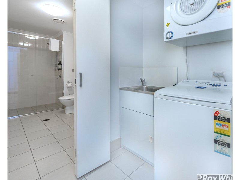 407/102-108 Victoria Parade, Rockhampton City QLD 4700