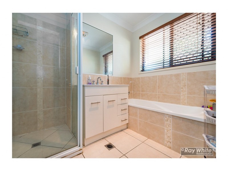 43 Buxton Drive, Gracemere QLD 4702