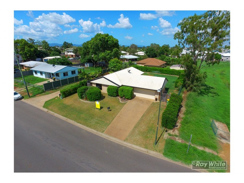 43 Buxton Drive, Gracemere QLD 4702