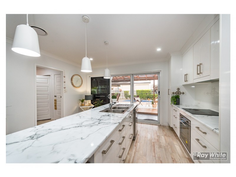 25 Bracher Street, Wandal QLD 4700