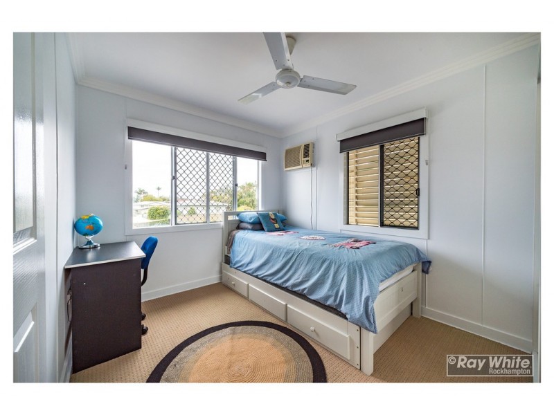 224 Richardson Road, Park Avenue QLD 4701