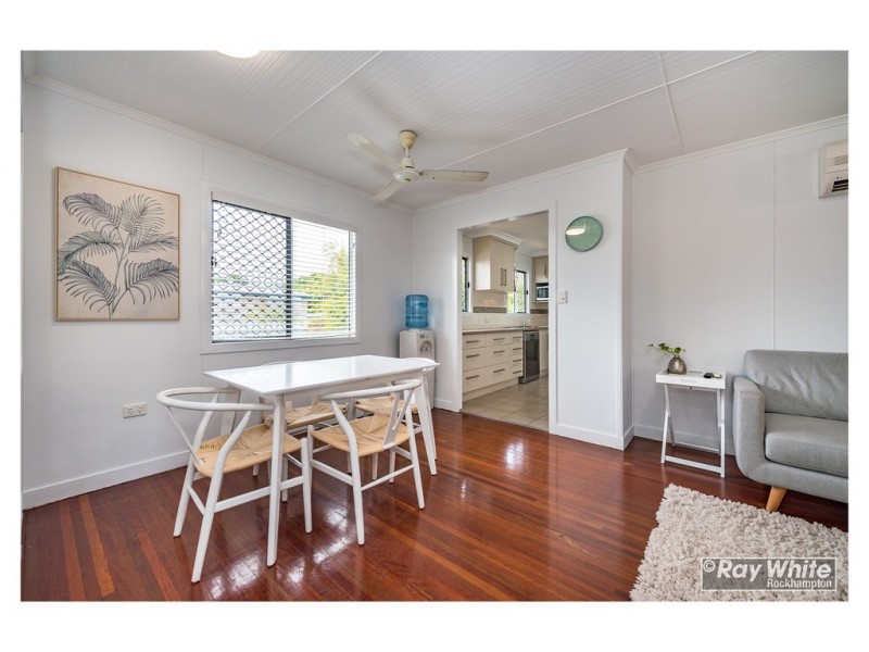 224 Richardson Road, Park Avenue QLD 4701