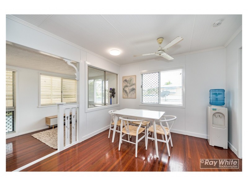 224 Richardson Road, Park Avenue QLD 4701