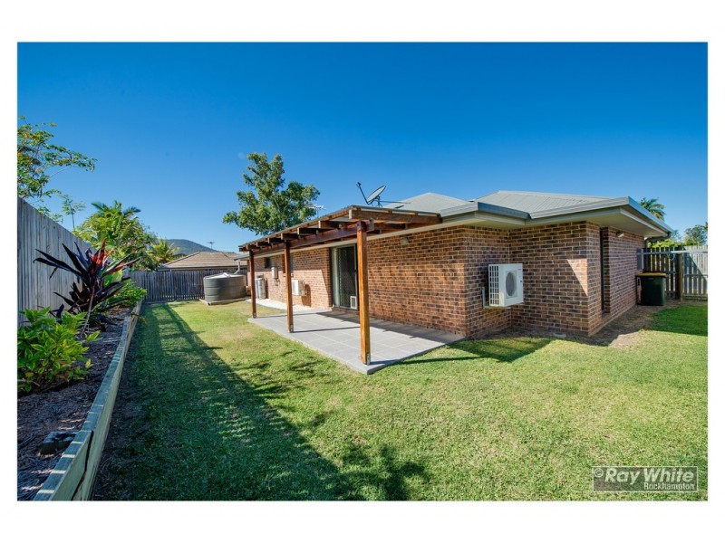 11/249 Mason Street, Koongal QLD 4701