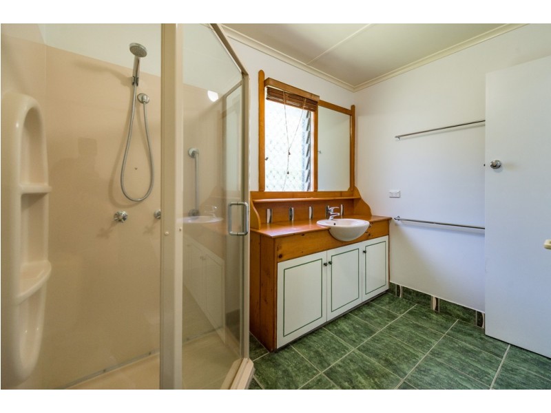 302 Rockonia Road, Koongal QLD 4701