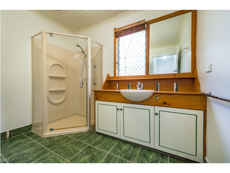 302 Rockonia Road, Koongal QLD 4701