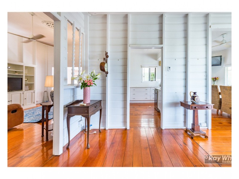 28 Church Street, Allenstown QLD 4700