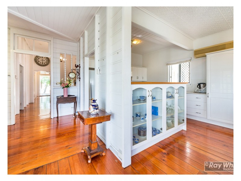 28 Church Street, Allenstown QLD 4700