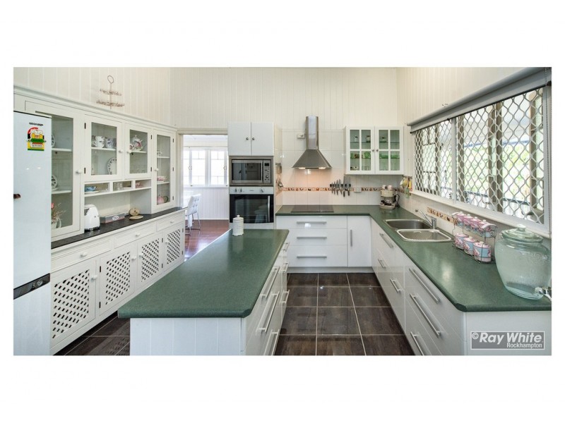 3 Millroy Street, Wandal QLD 4700