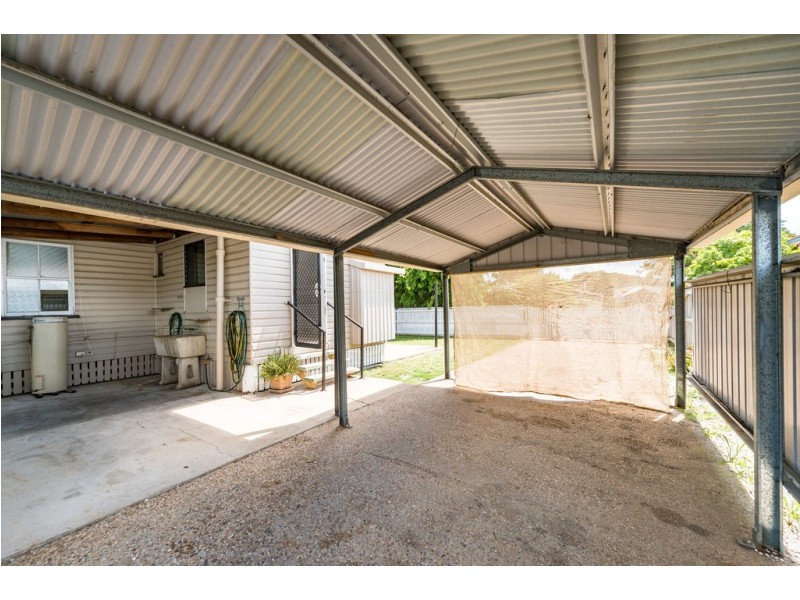 163 High Street, Berserker QLD 4701