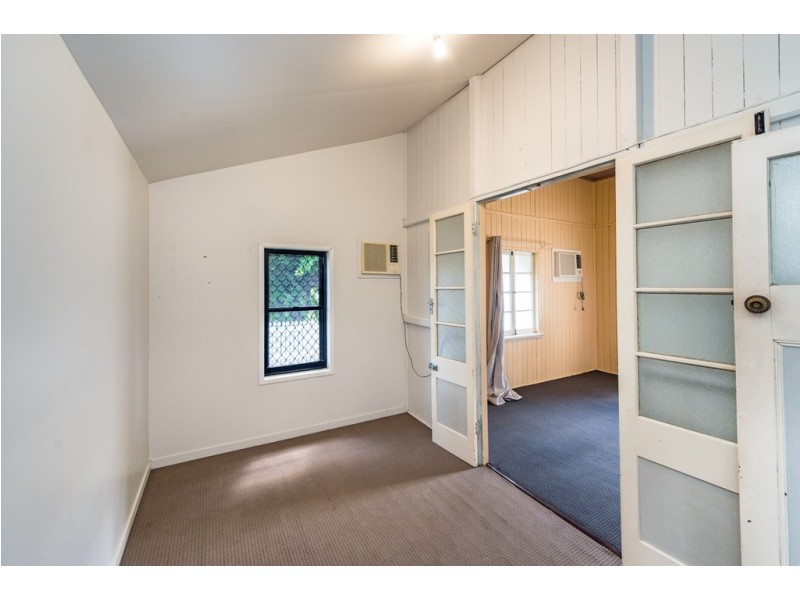 163 High Street, Berserker QLD 4701