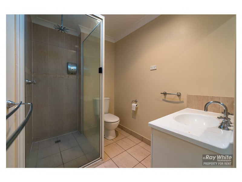 2/29 Church Street, Allenstown QLD 4700