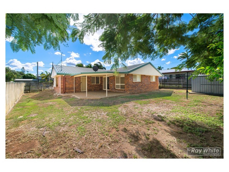 6 Jones Street, Parkhurst QLD 4702