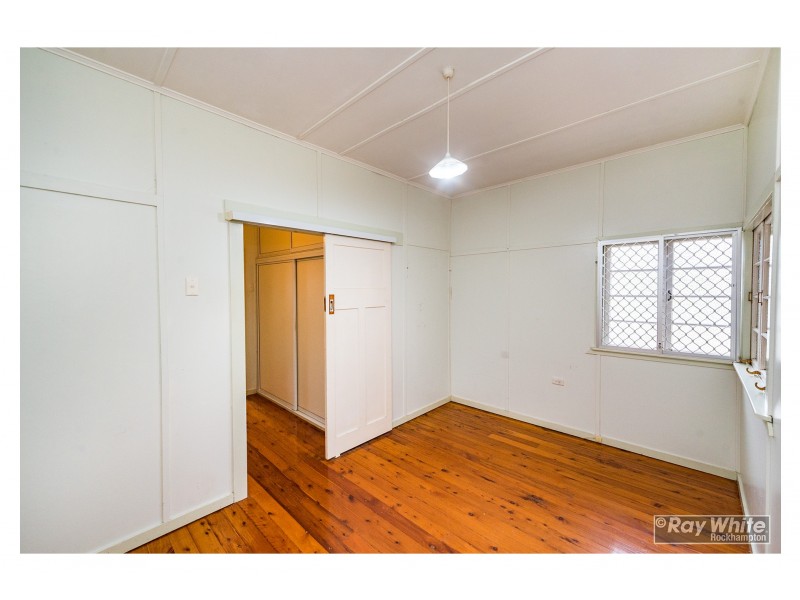 260 Clanfield Street, Berserker QLD 4701