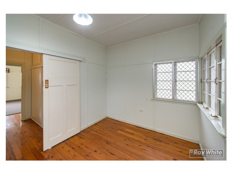 260 Clanfield Street, Berserker QLD 4701