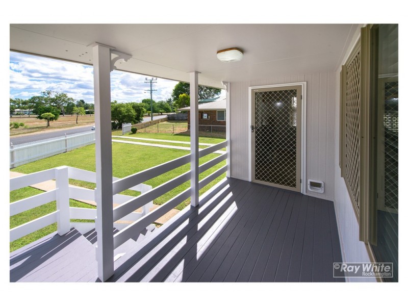 11 Cran Street, Wandal QLD 4700