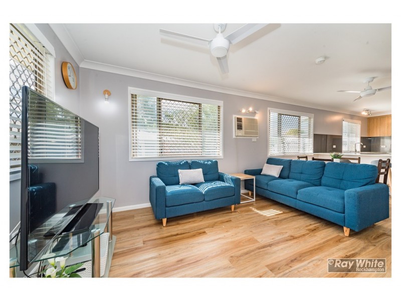 11 Cran Street, Wandal QLD 4700