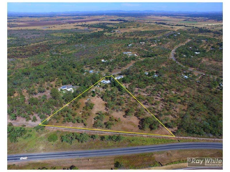 33 Rhys Avenue, The Caves QLD 4702