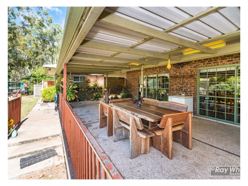 33 Rhys Avenue, The Caves QLD 4702