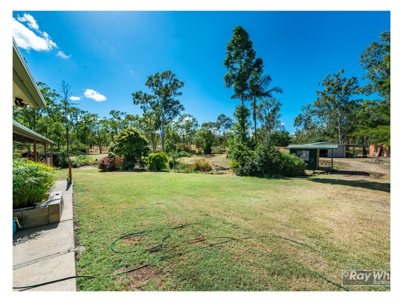 33 Rhys Avenue, The Caves QLD 4702