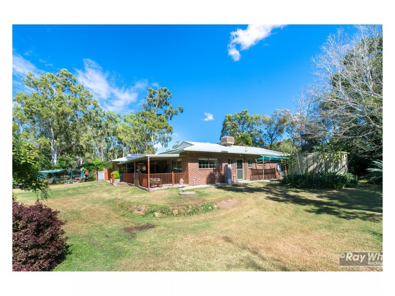 33 Rhys Avenue, The Caves QLD 4702