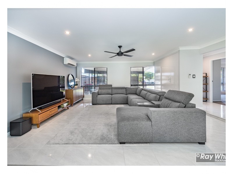 12 McRae Place, Frenchville QLD 4701