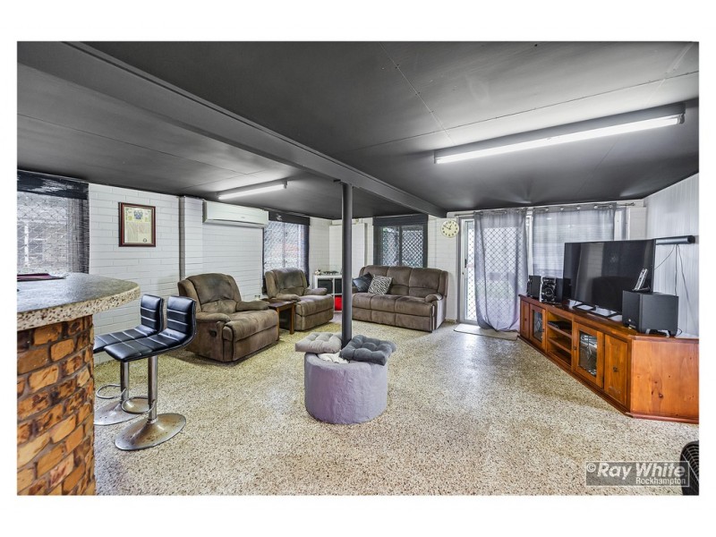 250 Coker Street, Berserker QLD 4701