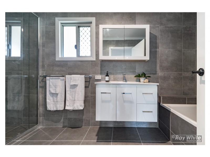 371 Limpus Street, Frenchville QLD 4701