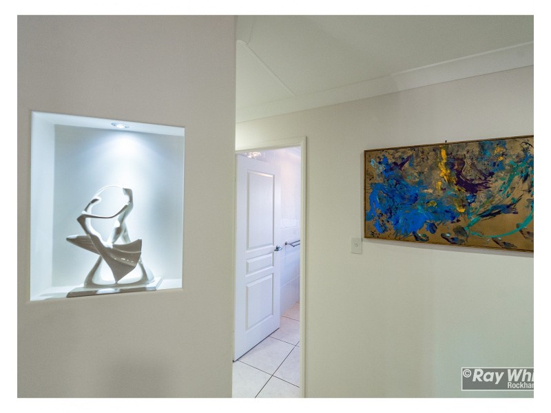 25 Jamie Crescent, Gracemere QLD 4702