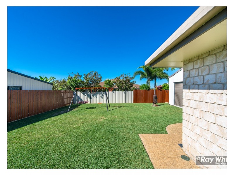 25 Jamie Crescent, Gracemere QLD 4702