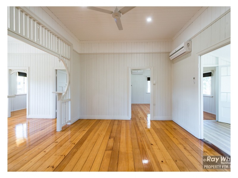 67 Livingstone Street, Berserker QLD 4701