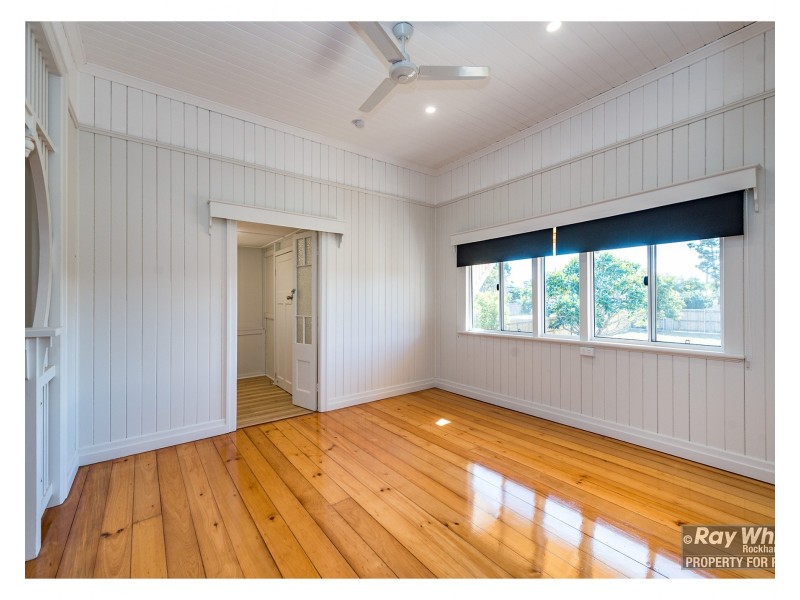 67 Livingstone Street, Berserker QLD 4701