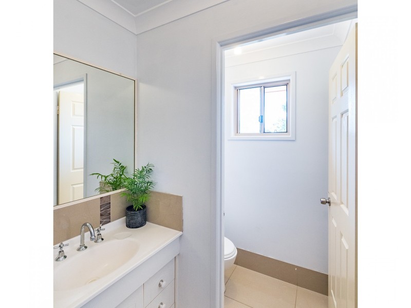 51 Stewart Street, Gracemere QLD 4702