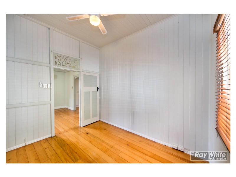 55 Albert Street, The Range QLD 4700