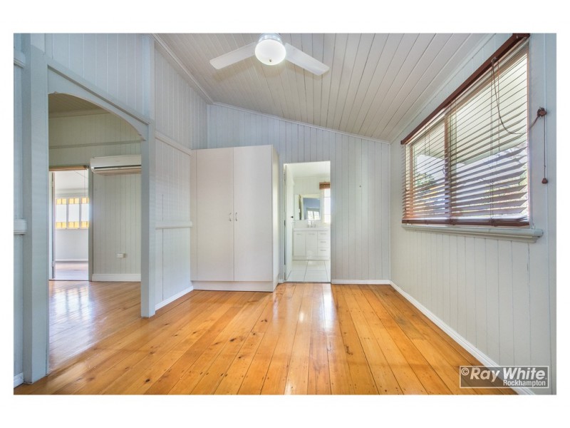 55 Albert Street, The Range QLD 4700