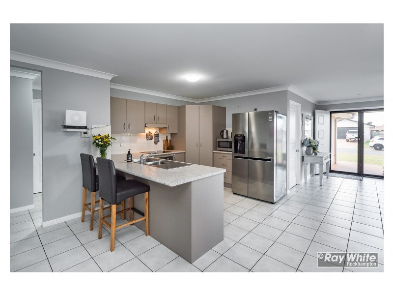 20 Riley Drive, Gracemere QLD 4702