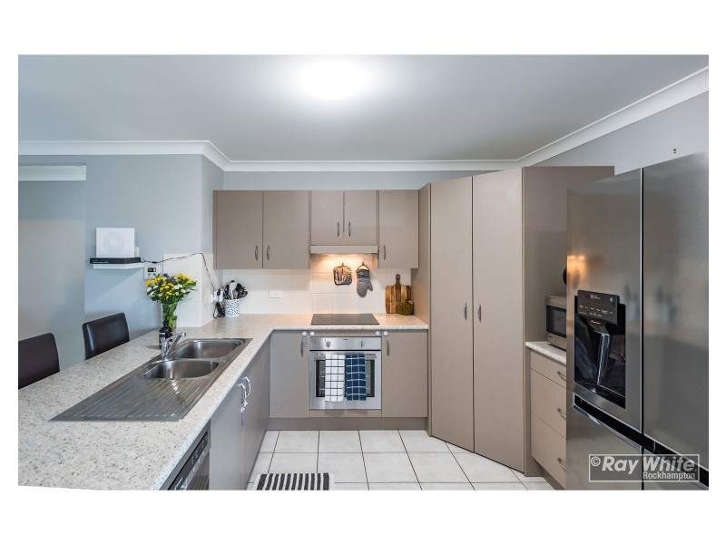 20 Riley Drive, Gracemere QLD 4702