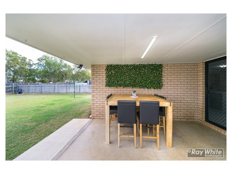 20 Riley Drive, Gracemere QLD 4702