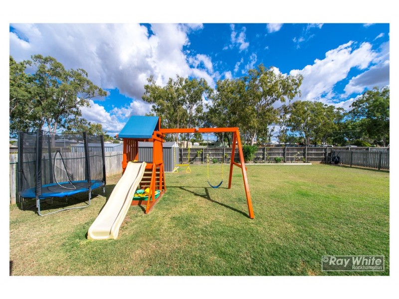 20 Riley Drive, Gracemere QLD 4702