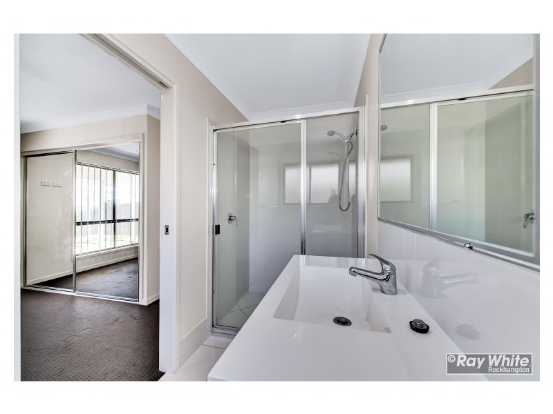 2 Virginia Drive, Parkhurst QLD 4702