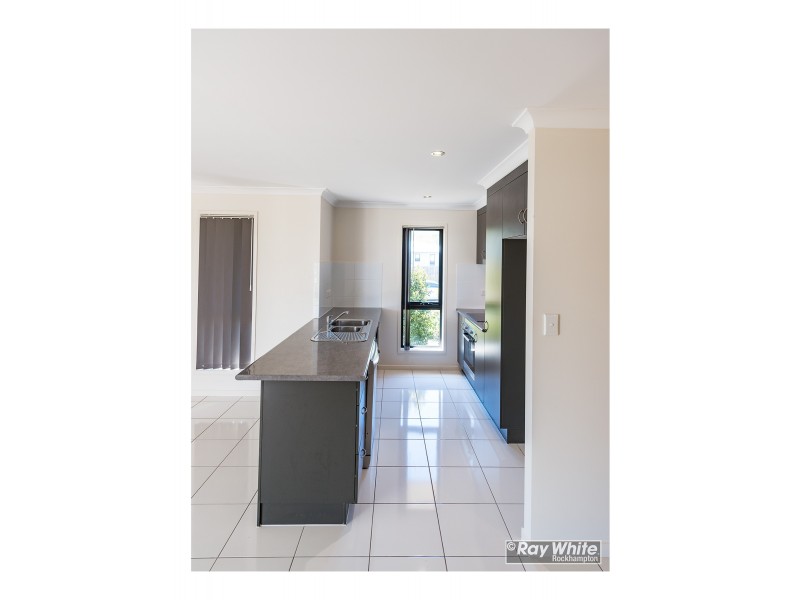 2 Virginia Drive, Parkhurst QLD 4702