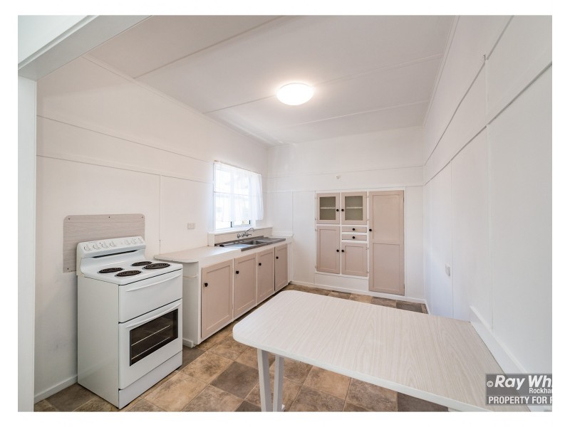 4/20 Athelstane Street, The Range QLD 4700