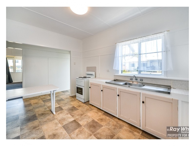 4/20 Athelstane Street, The Range QLD 4700