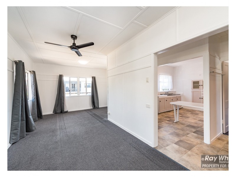 4/20 Athelstane Street, The Range QLD 4700